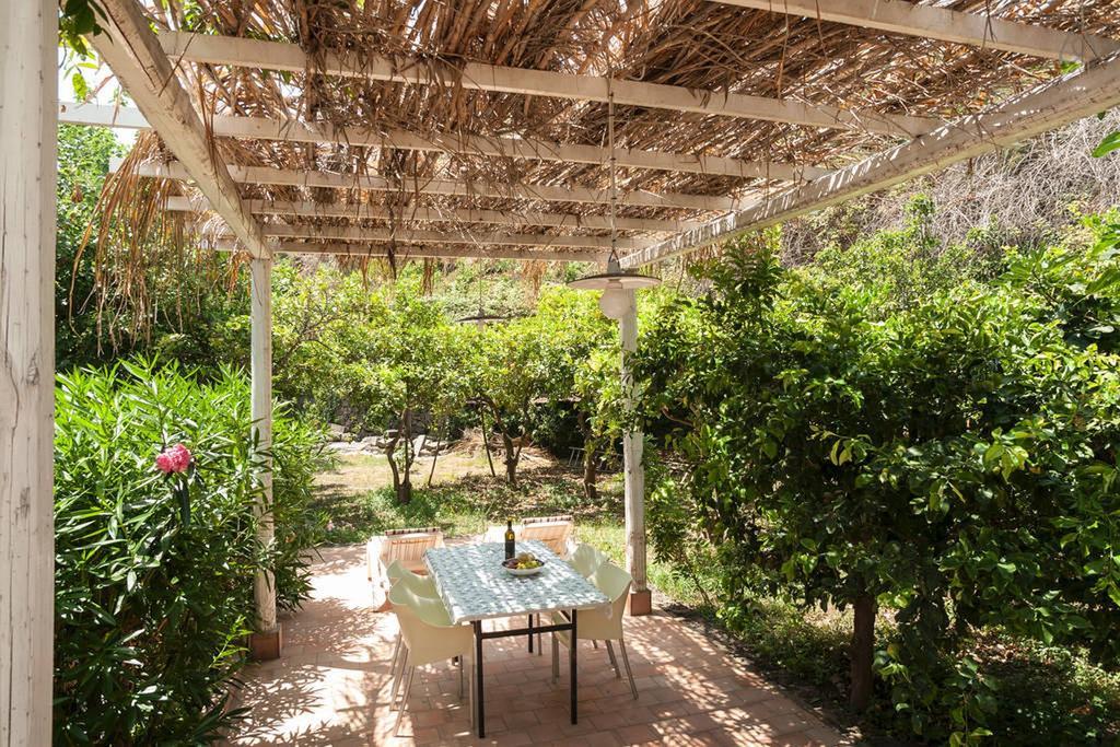 Come In Sicily La Pietra Monaca Apartment Acireale Cameră foto